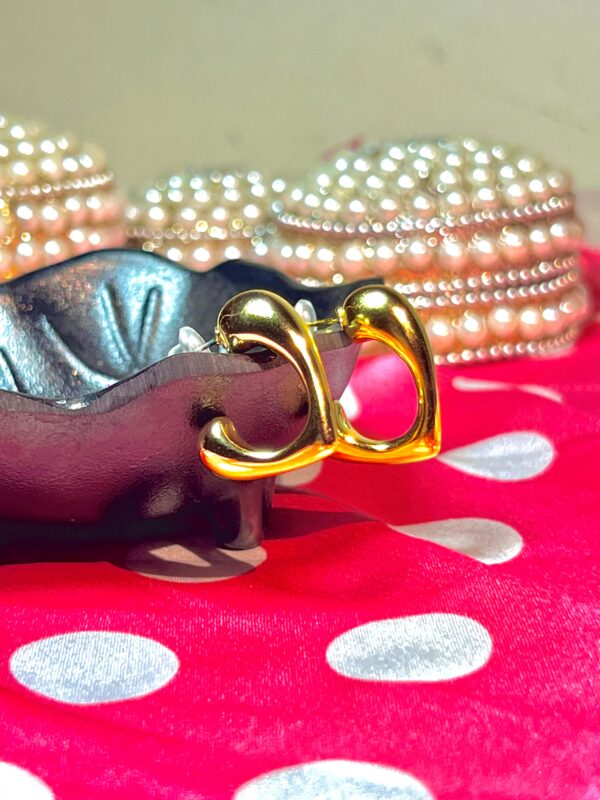 TRENDY GOLD EARRINGS